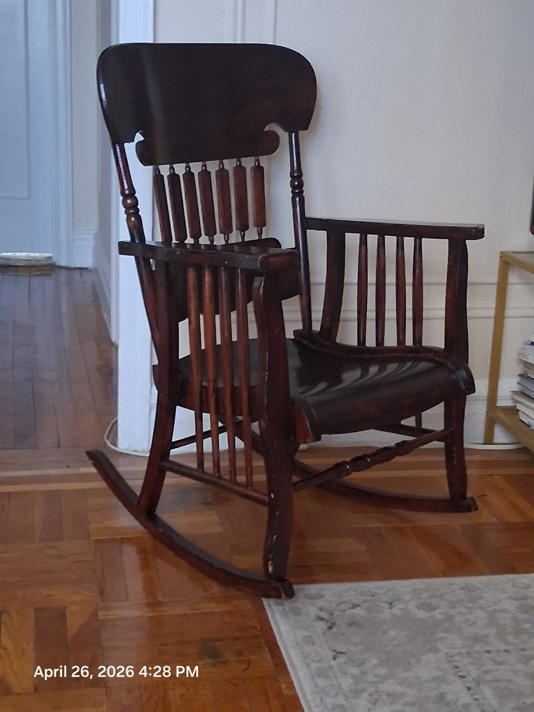 Antique Wooden Rocking Chair - photo 4