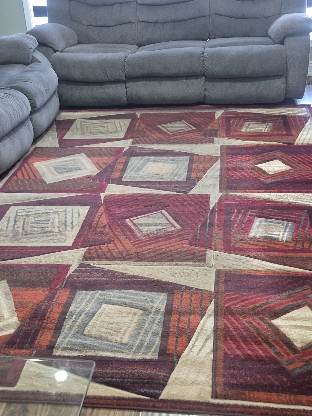 Area Rug - Geometric Pattern