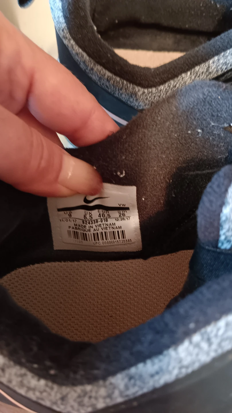 Nike Women's Running Shoes - Grey/Black - Size 9 - photo 4
