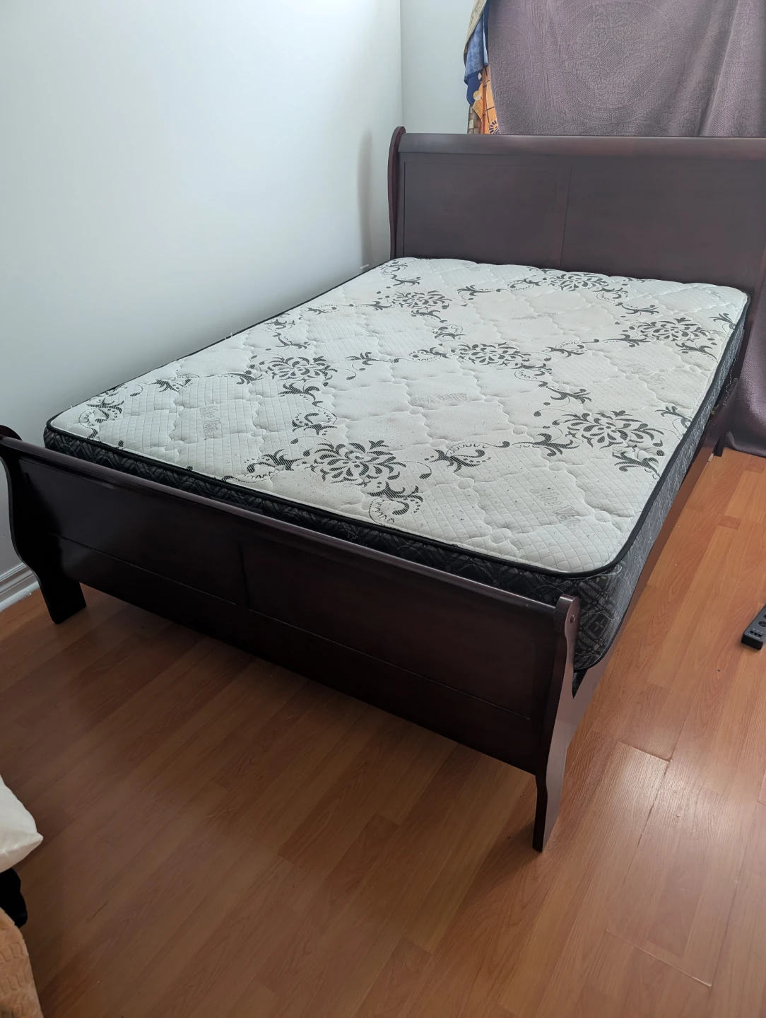 Queen Size Mattress and Box Spring - photo 2