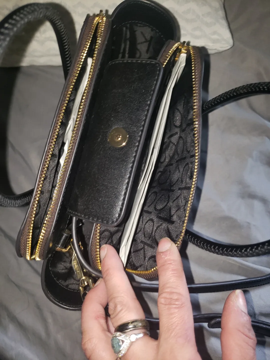 Calvin Klein Monogram Tote Bag - photo 3