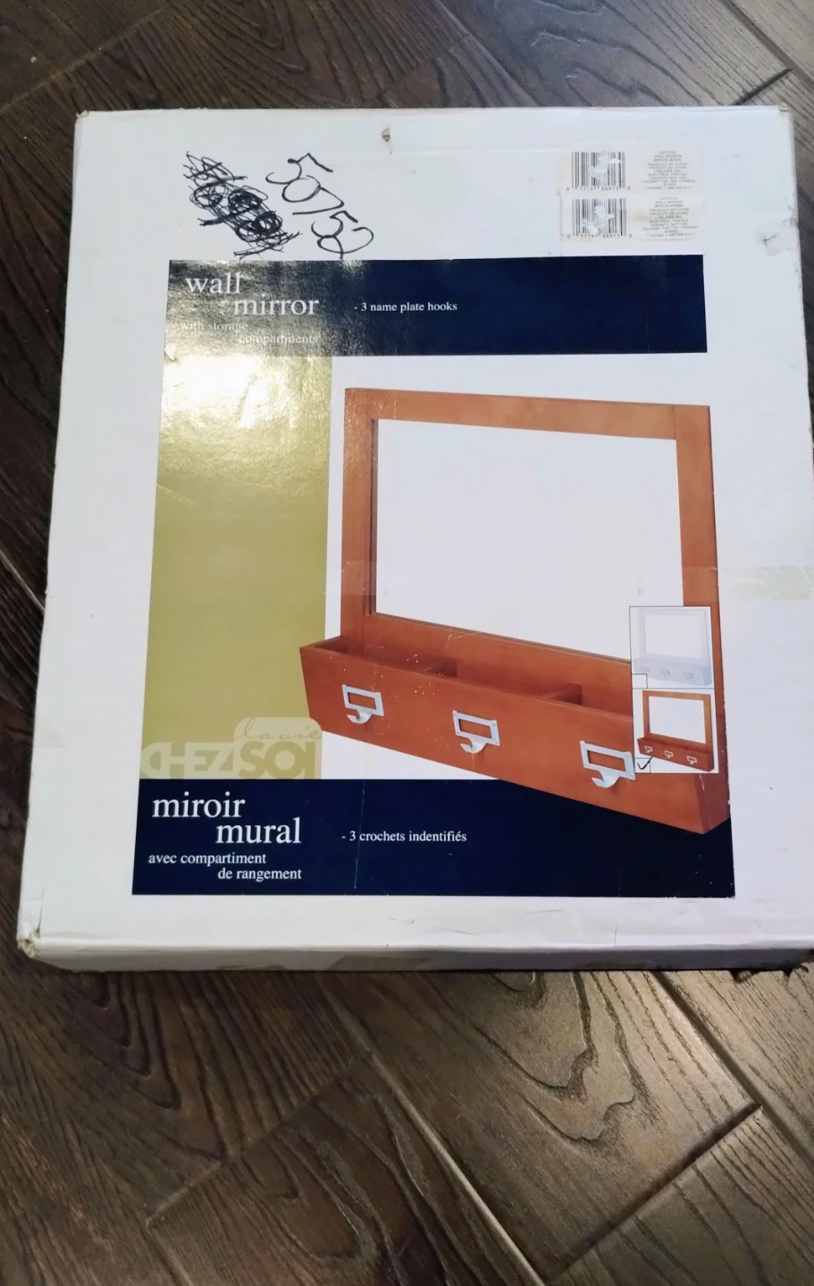 CHEZSO Mirroir Mural Wall Mirror with Compartment and 3 Hooks