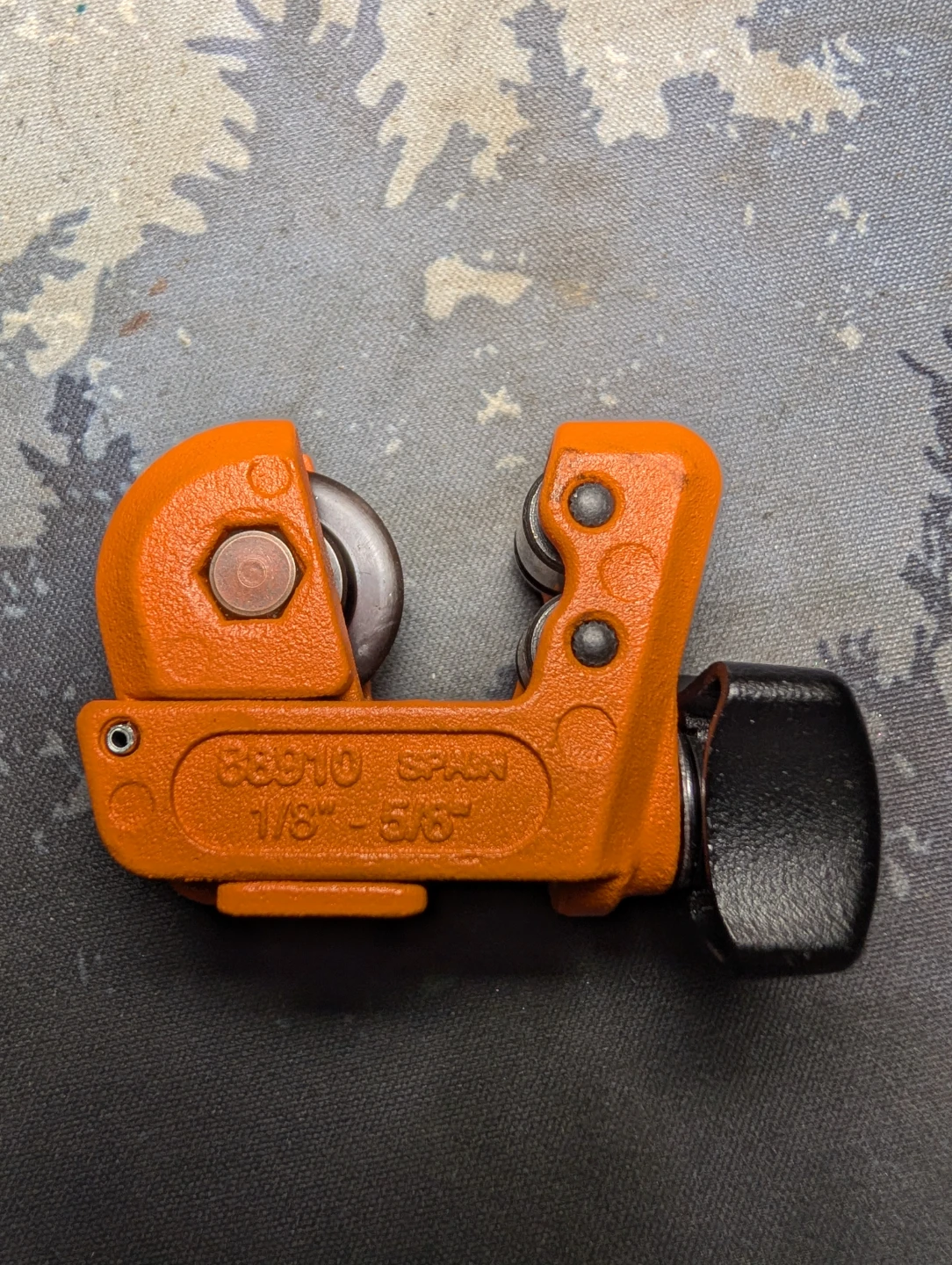 Klein Tools Tube Cutter 1/8" - 5/8" - photo 3