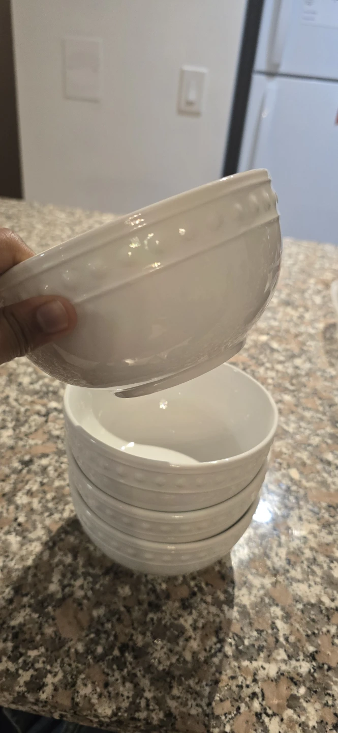 Plates and bowls - photo 2