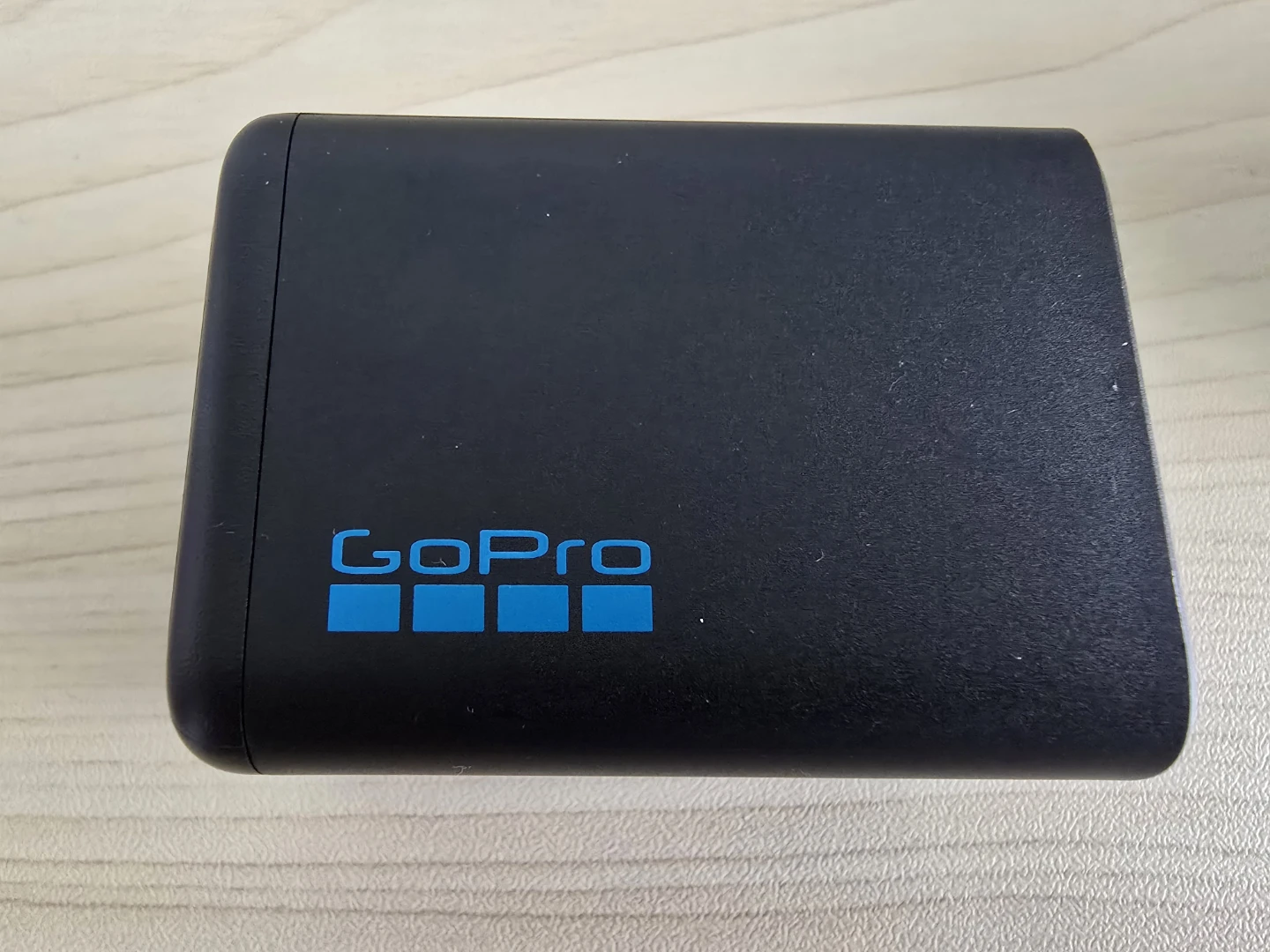 GoPro HERO13 Black + Charging Case + 2 Batteries – Like New 🔥 - photo 2