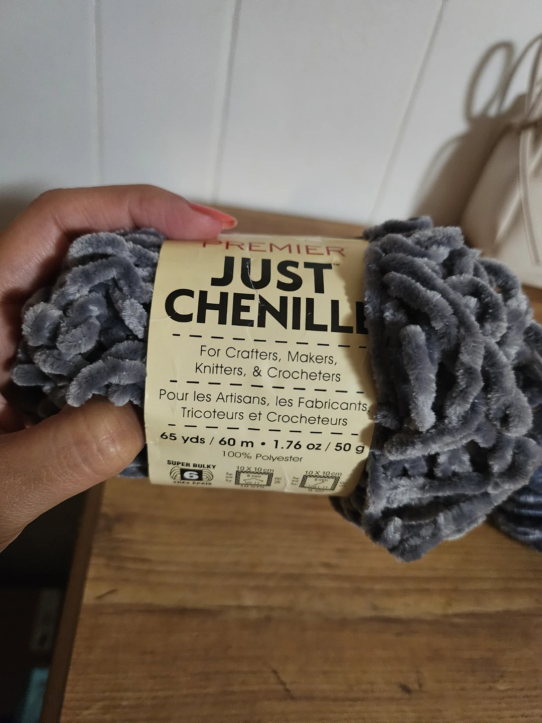 Luxurious Super Bulky Gray Yarn - photo 4