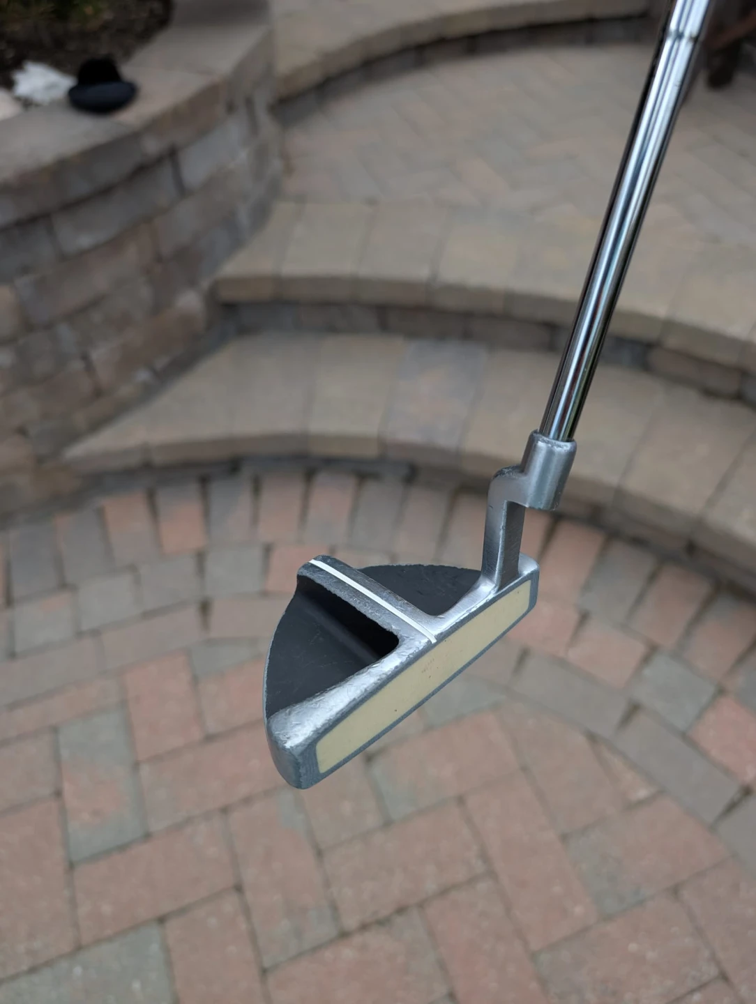 Wilson Harmonized 425 Golf Putter - right handed