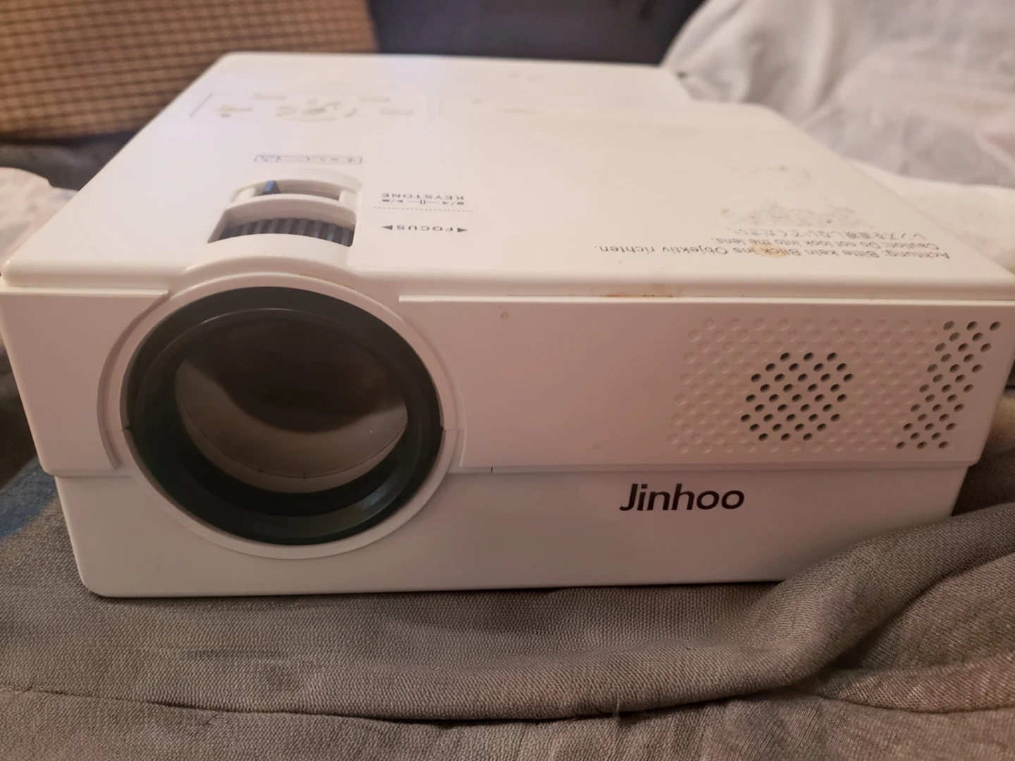 Jinhoo M6-TPA Projector