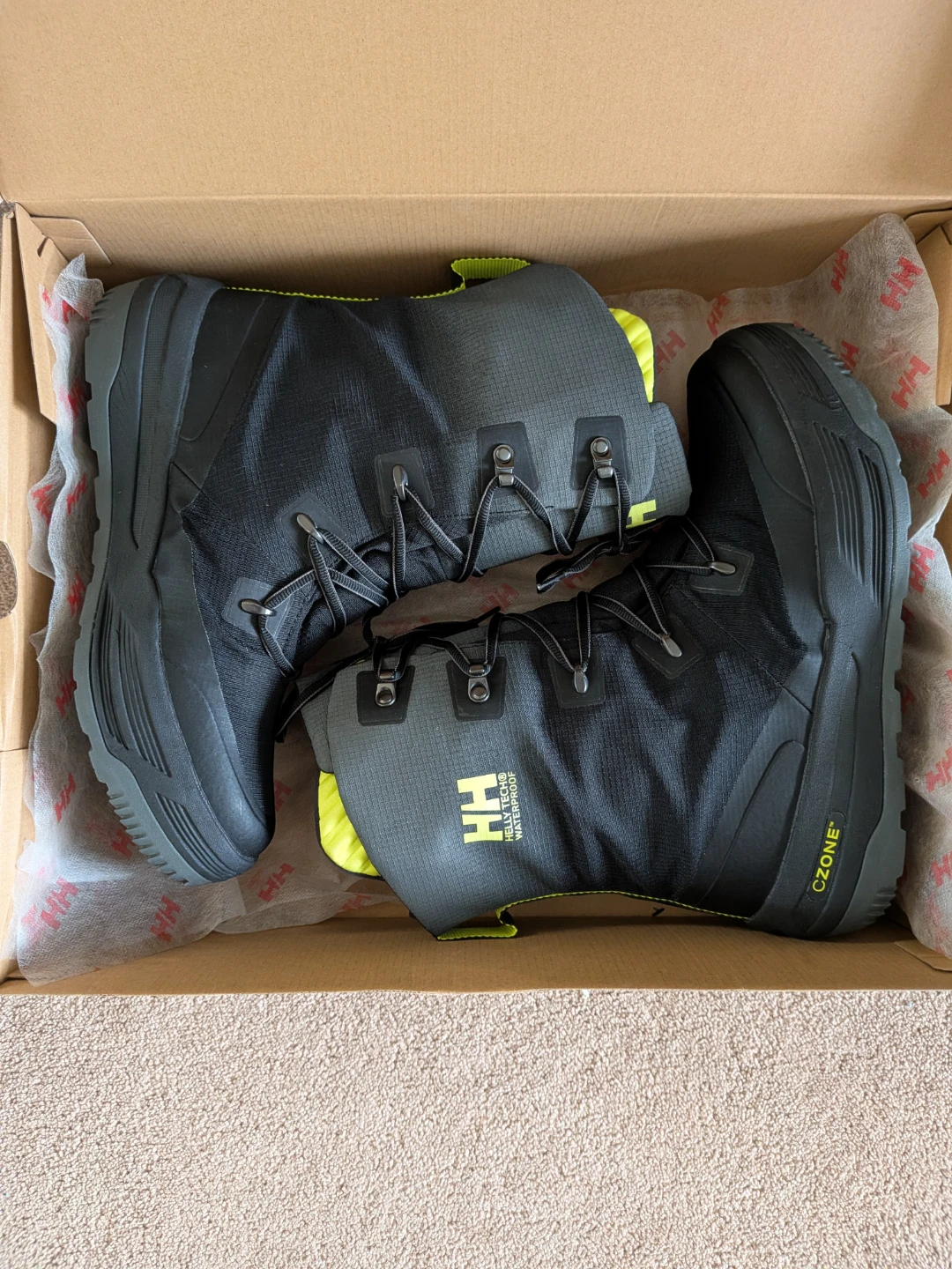 Helly Hansen Winter Boots Brand New - photo 2