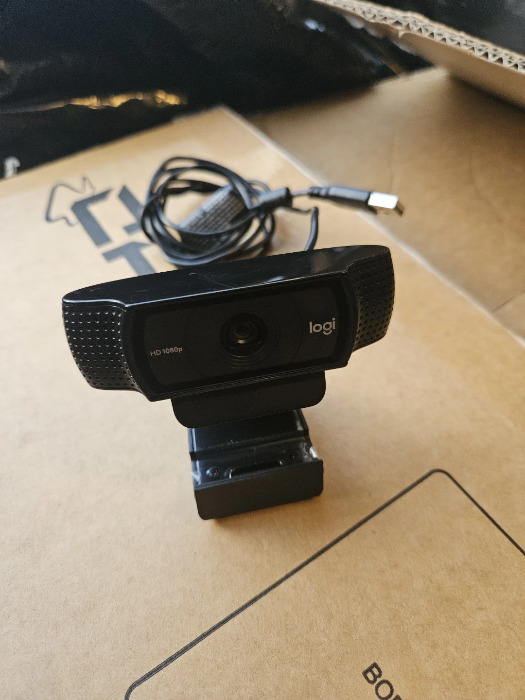 Logitech HD 1080p Webcam - photo 4