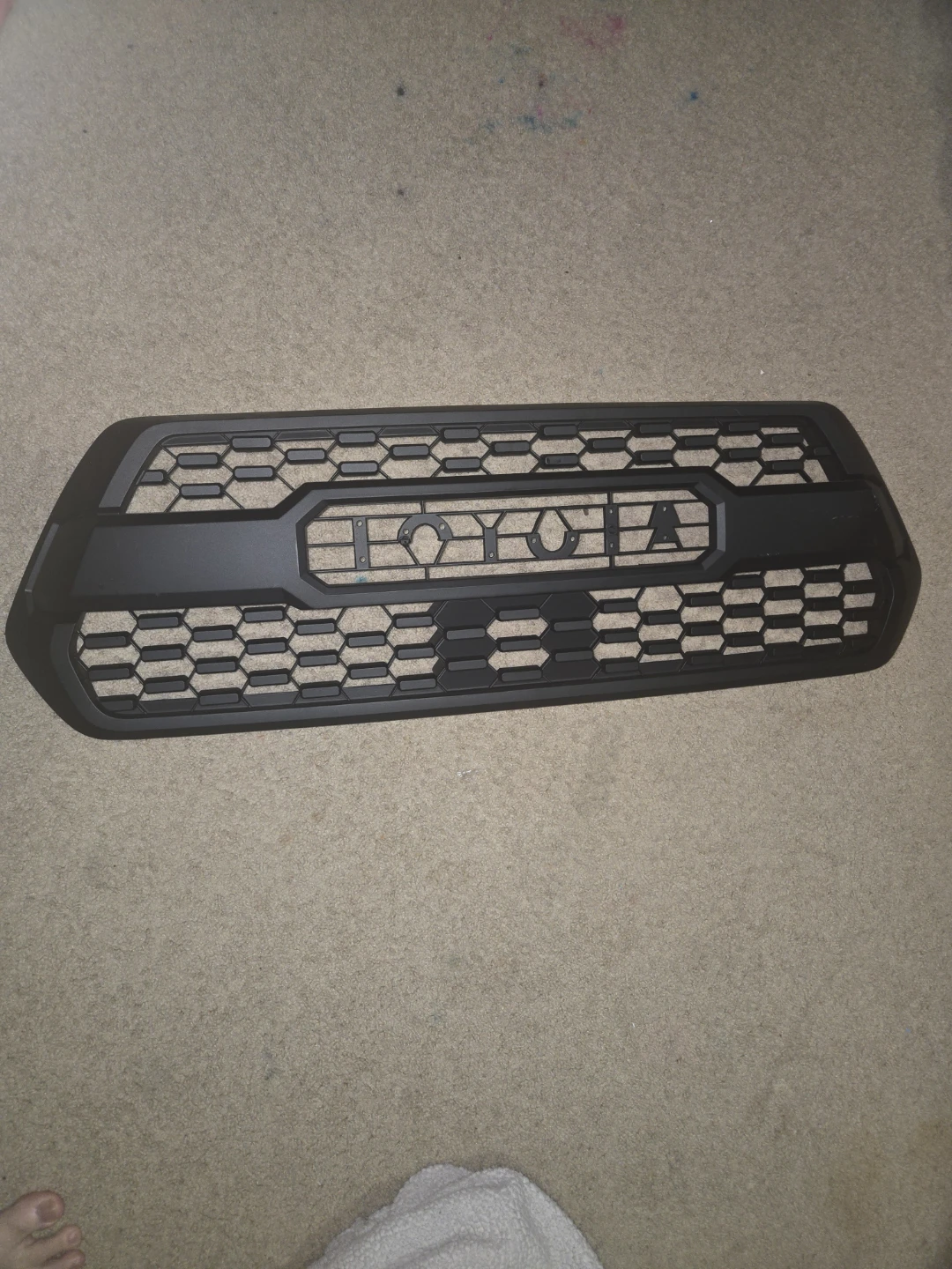 Toyota Tacoma Truck Grille 2016- 2023 - photo 3