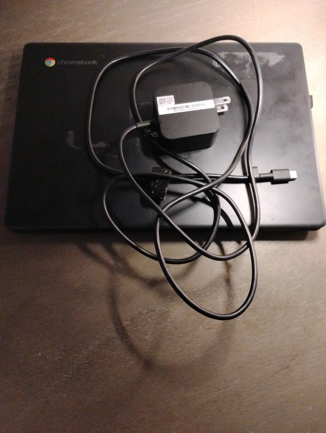 Gateway Chromebook with Charger - photo 2