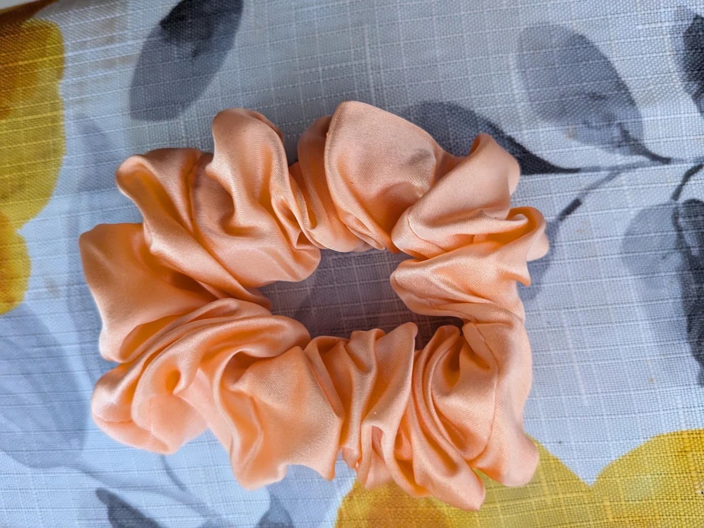 Peach Satin Scrunchie - photo 2