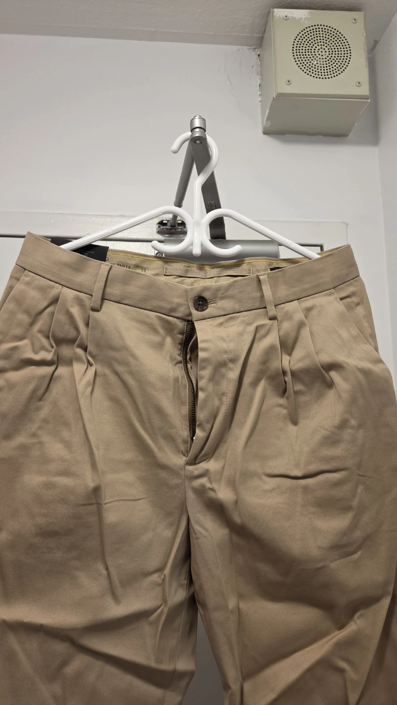 Never Worn !Banana Republic Rapid Movement Chino - 32W x 34L - photo 2