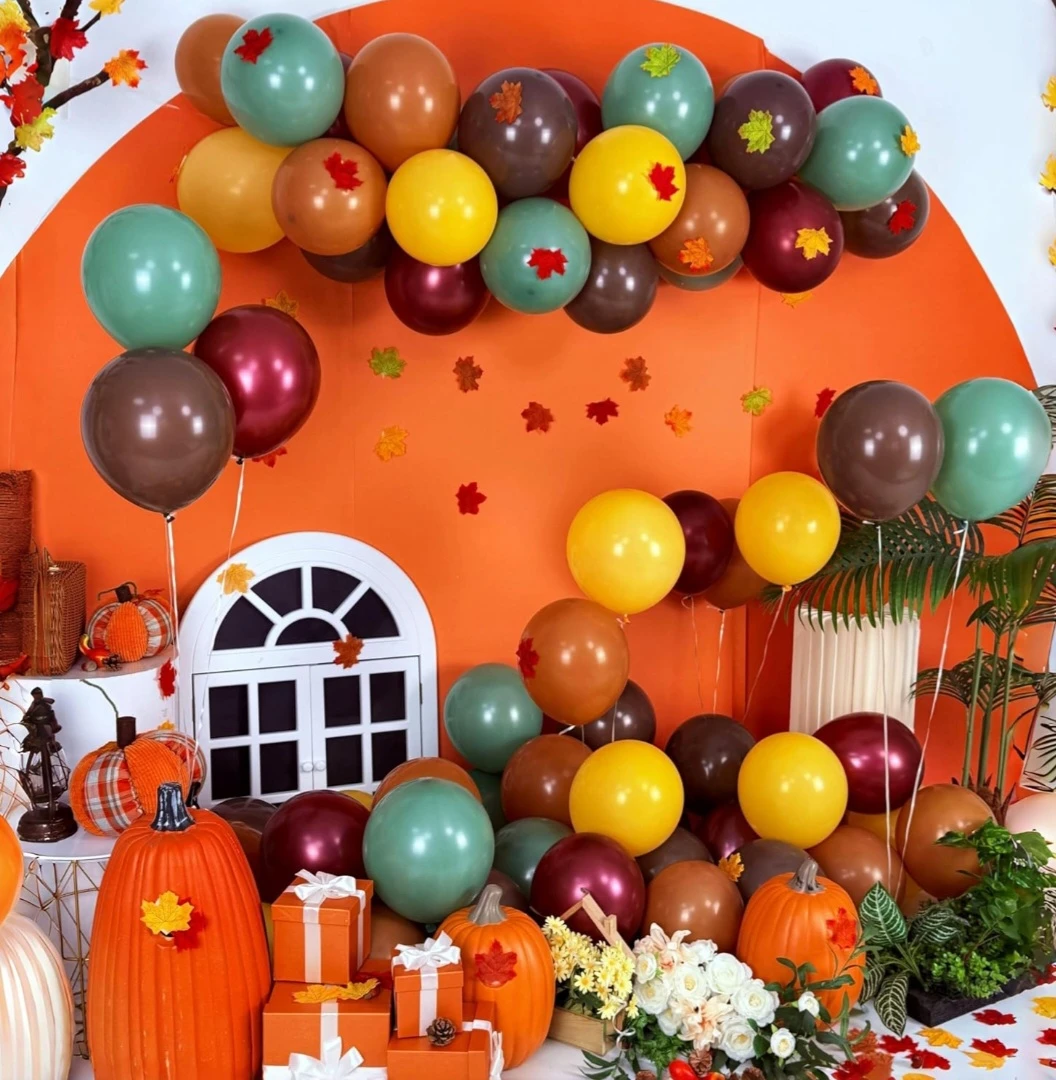Balloons for fall/safari event themed decorations - photo 3