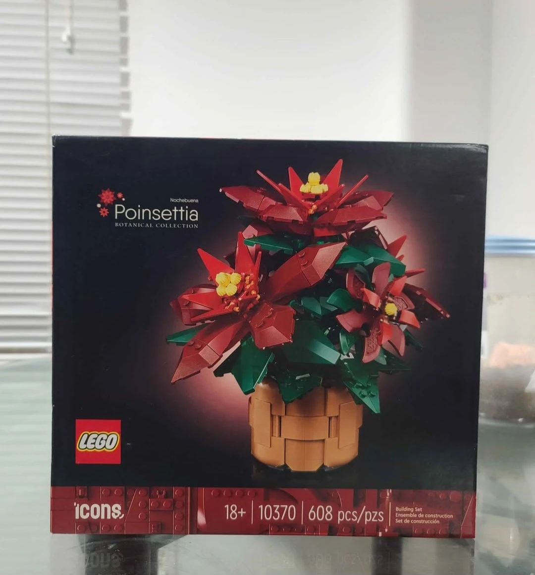 LEGO Poinsettia Botanical Collection Building Set 10370