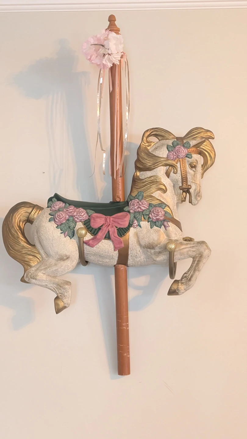 Carousel Horse Wall Decor with Roses - photo 2