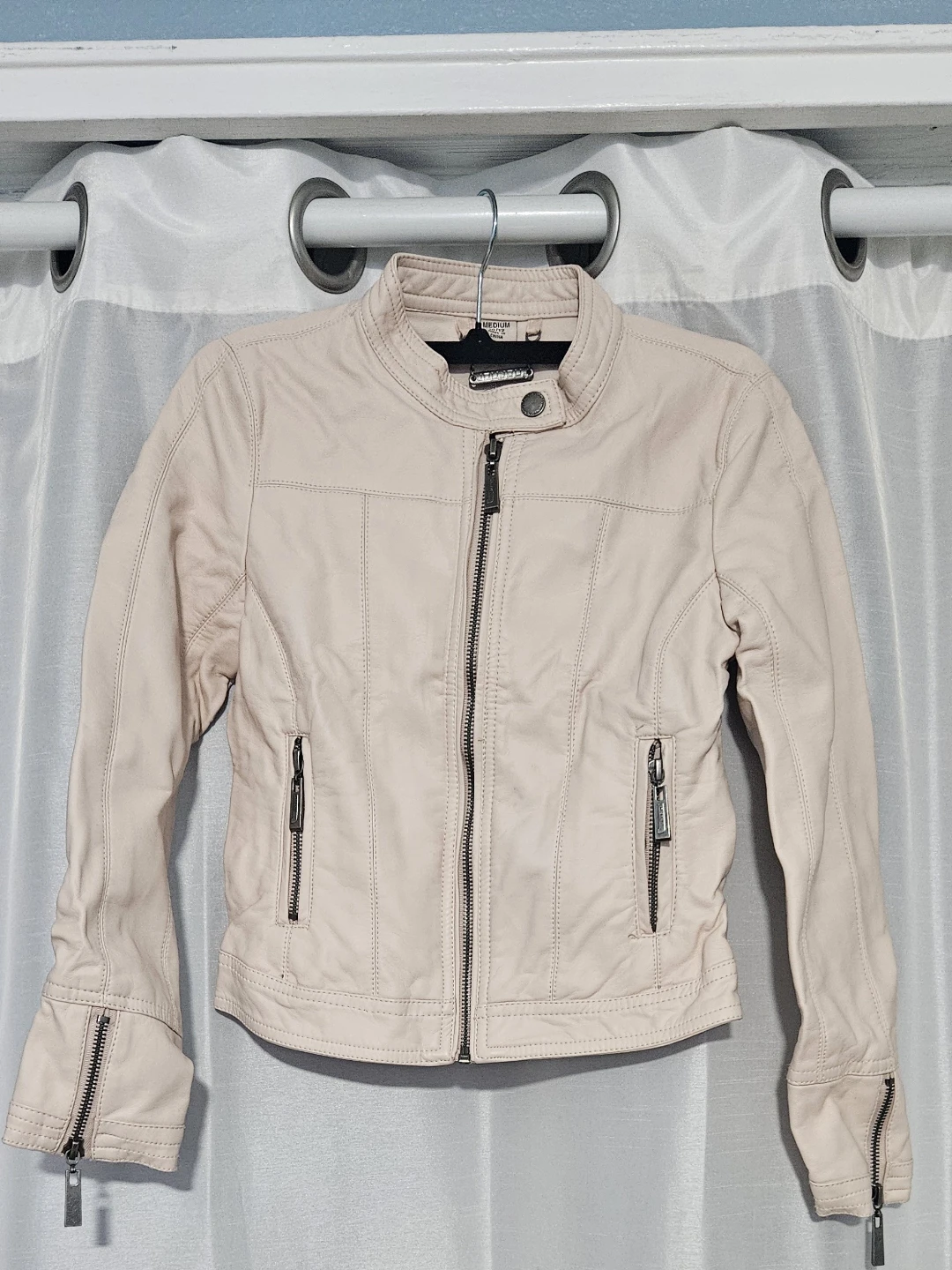 Girls Light Pink Faux Leather Cropped Jacket Size M 10/12