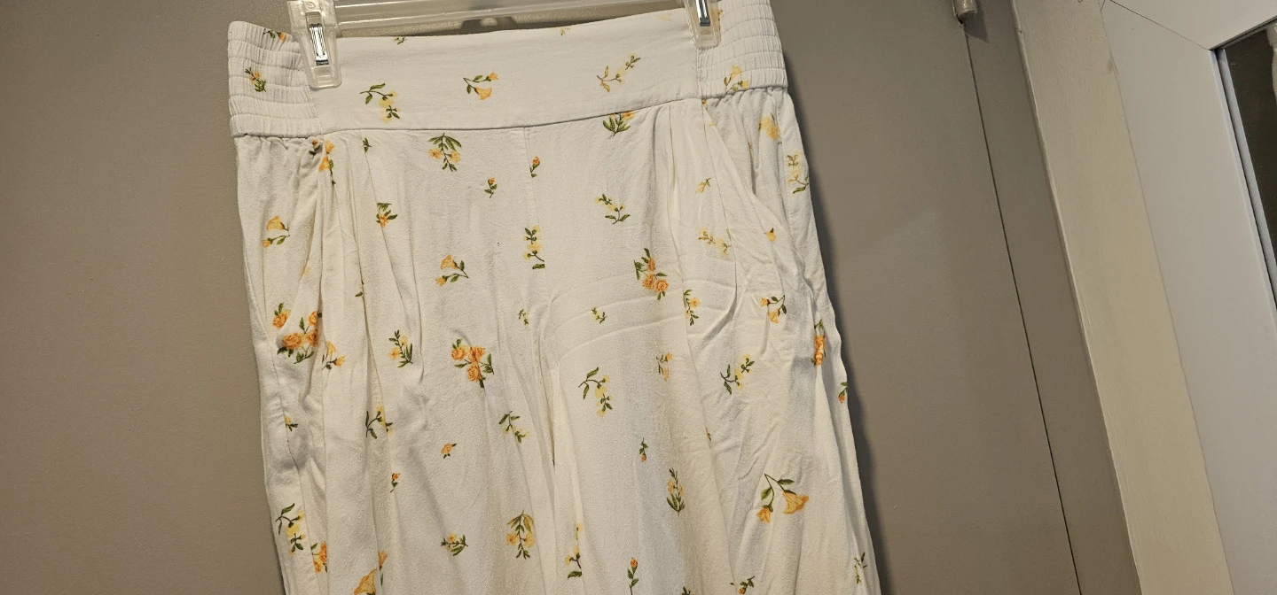 Sunday Best Floral Wide Leg Pants - Medium - photo 4
