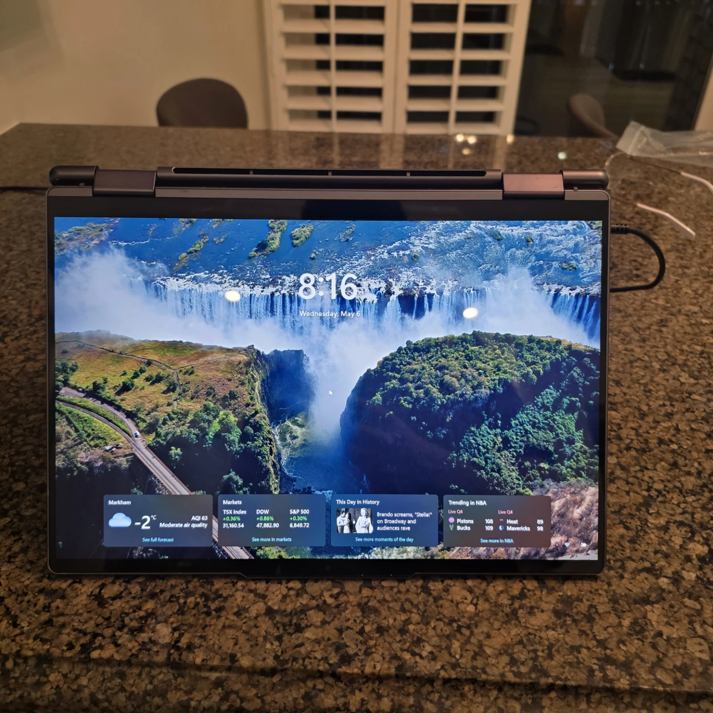 Lenovo Yoga 7 14IAL7 Laptop - 16GB RAM, 512GB SSD - photo 2