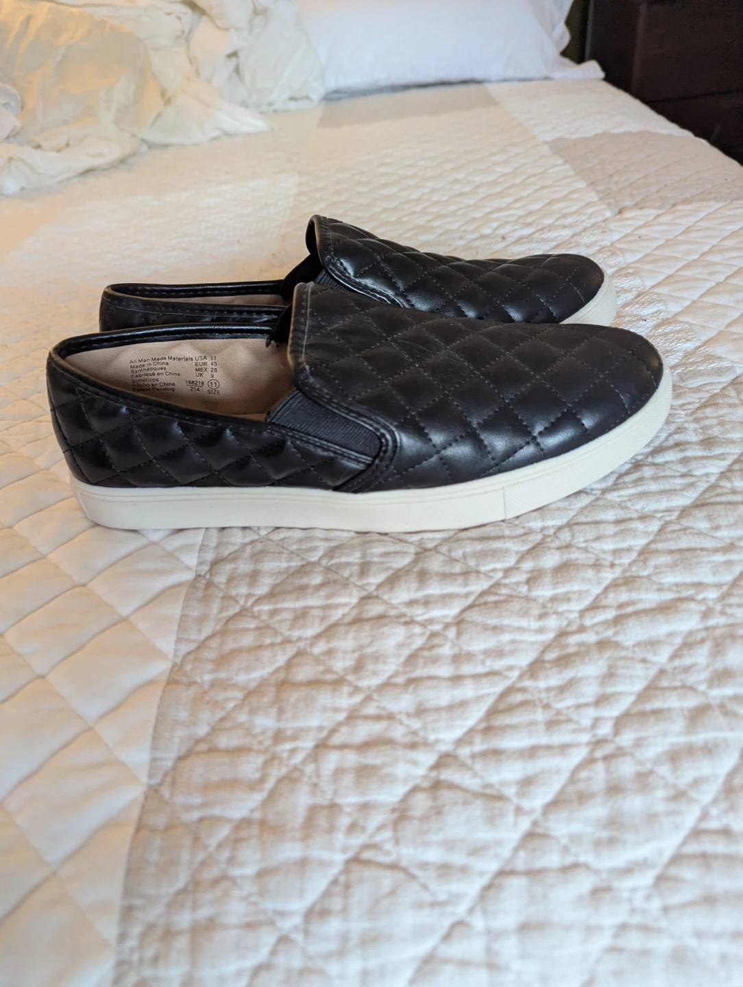 US11 Faux Leather Quilted Slip-On Sneakers - photo 3