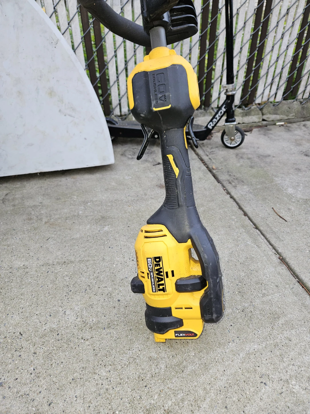 DeWalt 60V Brushless Flexvolt max 15 inch
