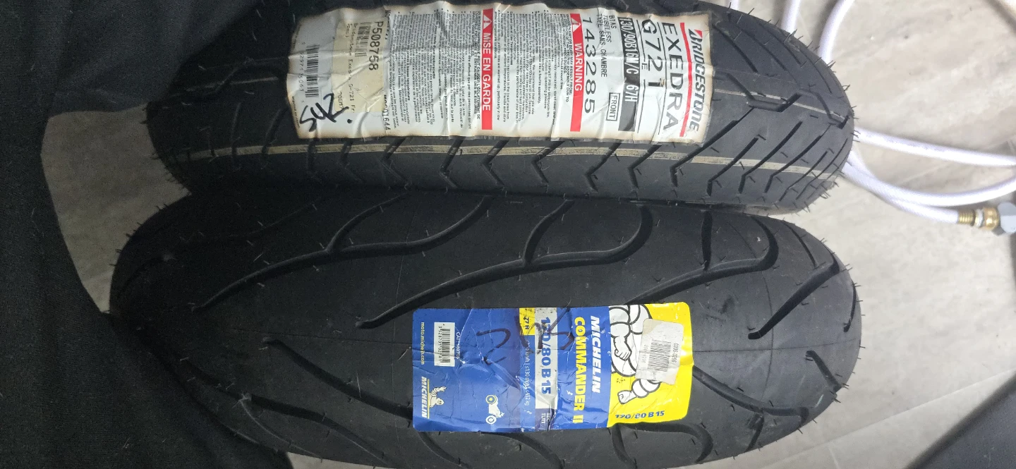 Motorcycle tires