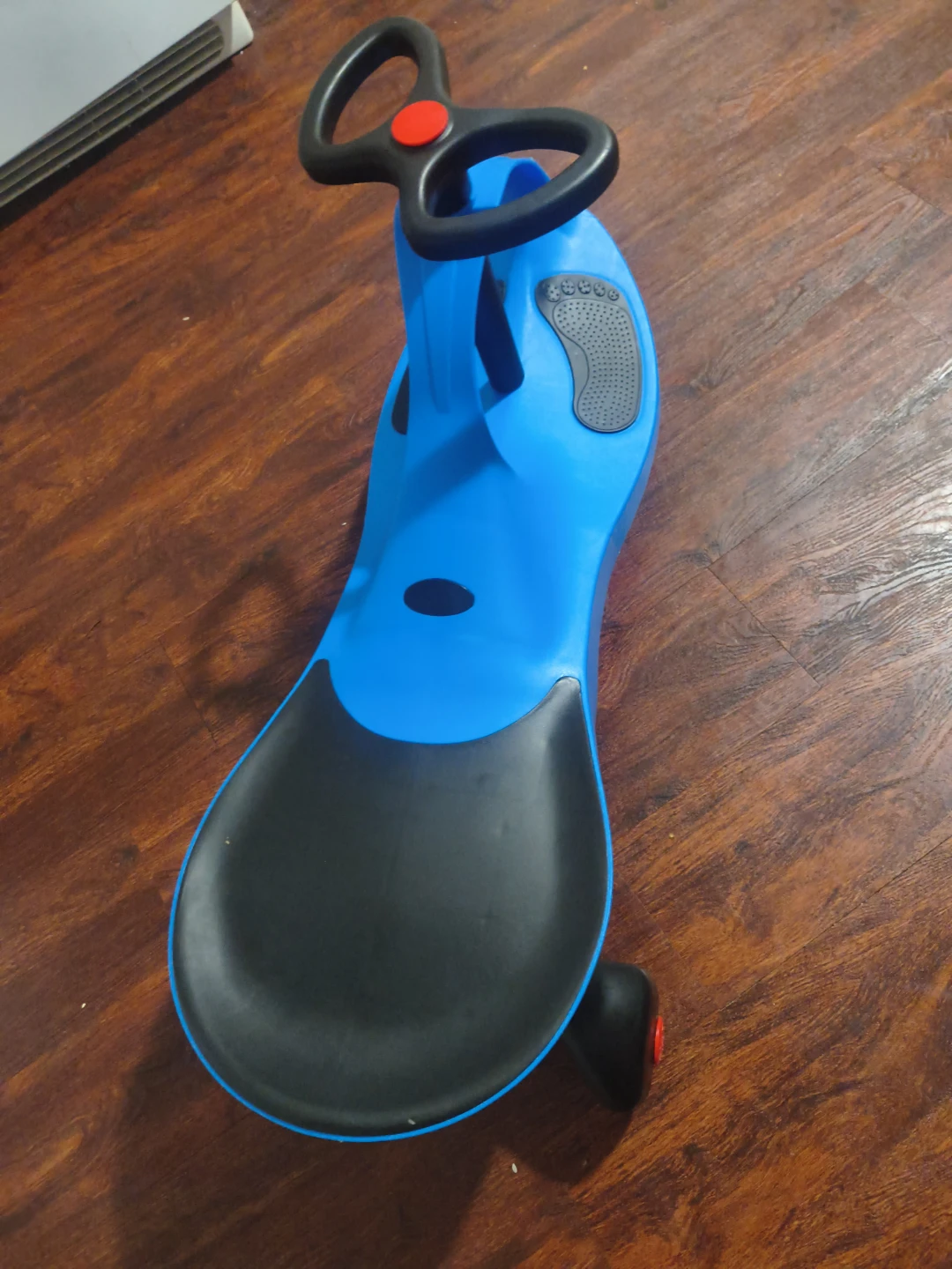 Blue Ride-On Wiggle Car