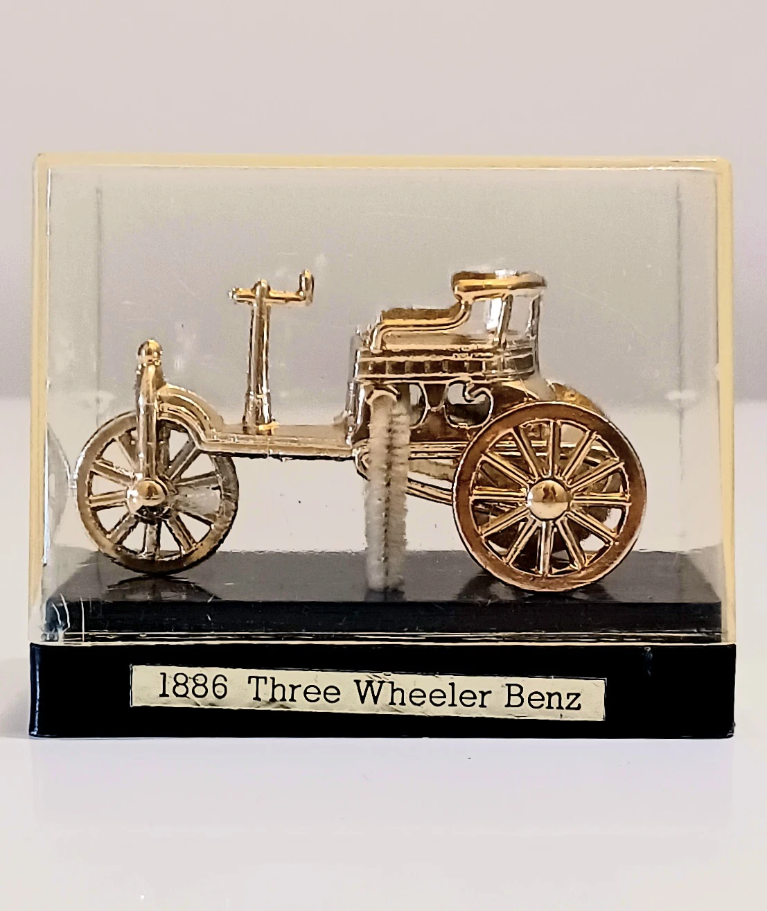 "Antique Car" Diecast Miniatures Set - photo 3
