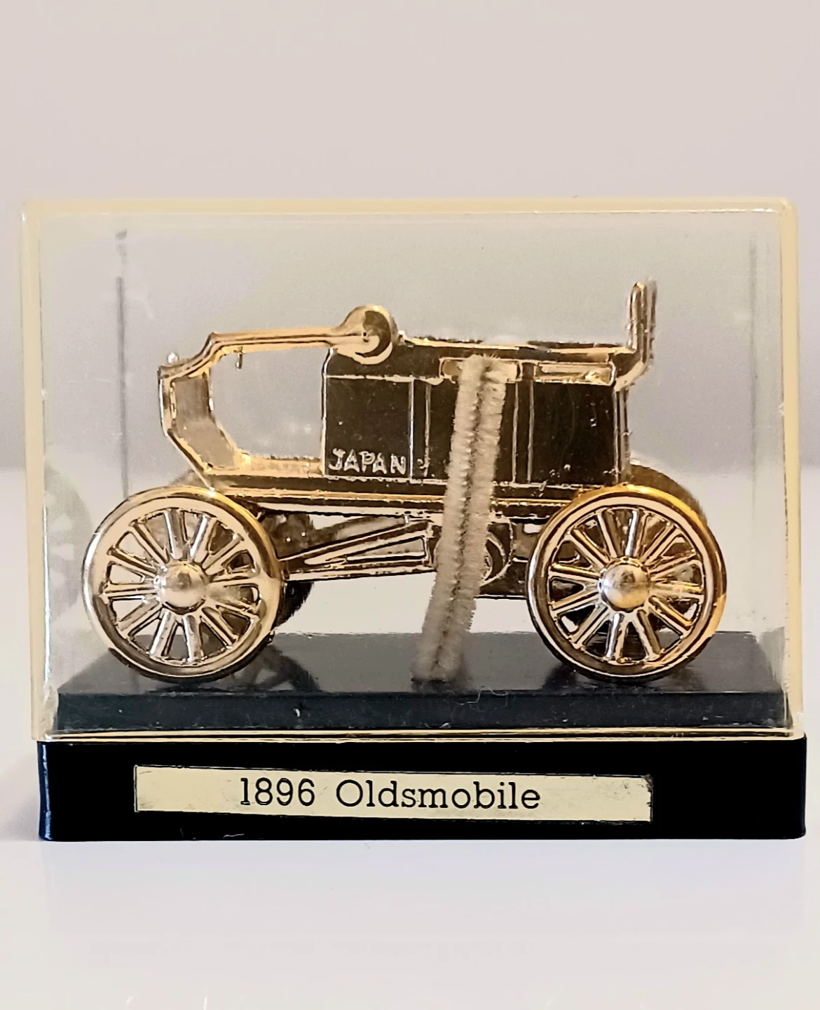 "Antique Car" Diecast Miniatures Set - photo 4