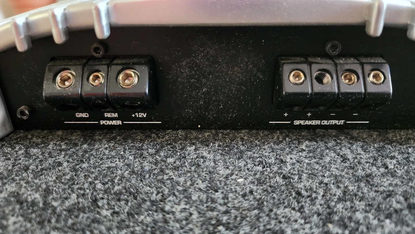 Exile X400.1 Amplifier and DUB Audio Series Subwoofer - photo 5