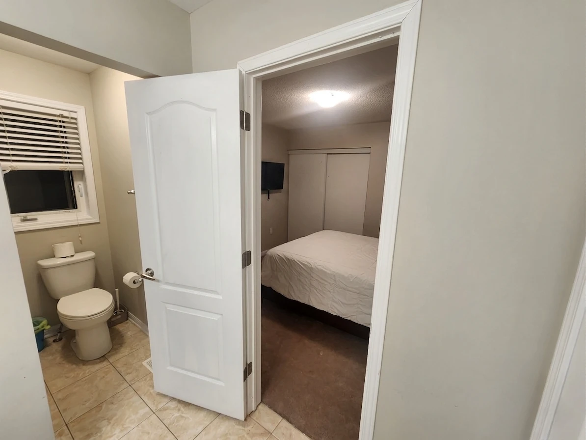 Furnished Room for Rent in home - photo 3