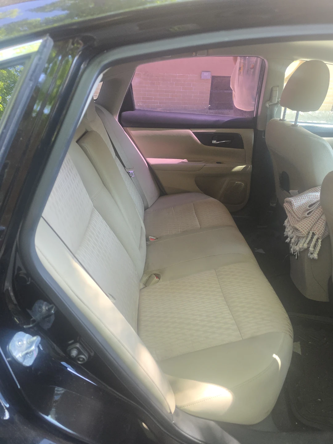 Black Nissan Altima Sedan - photo 3