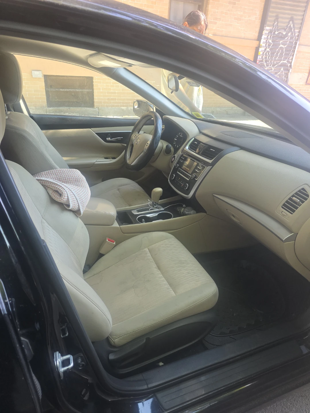 Black Nissan Altima Sedan - photo 4