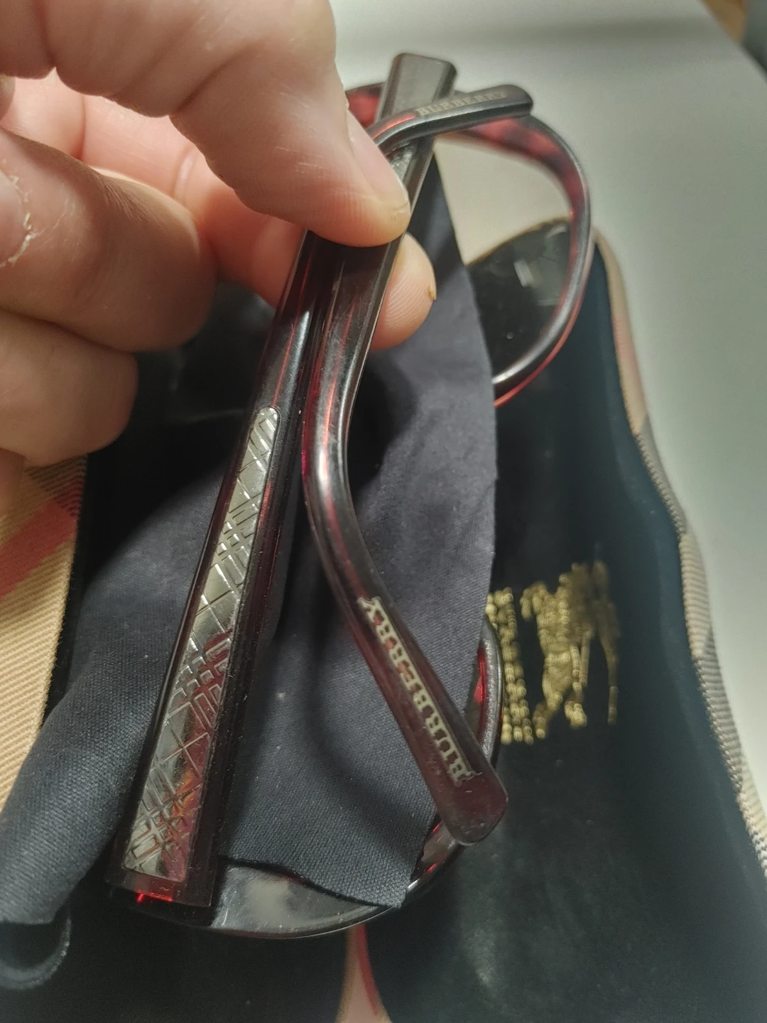 Burberry Tortoiseshell Sunglasses with Case - photo 3