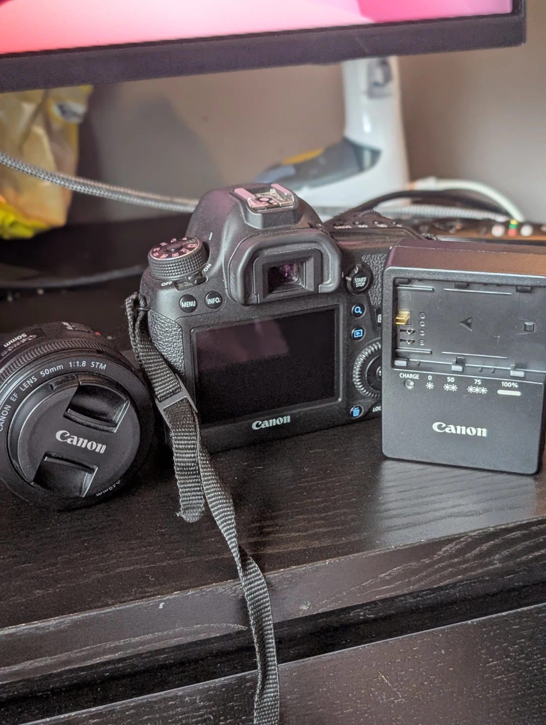 Canon EOS 6D DSLR Camera with 50mm Lens and Charger - photo 4