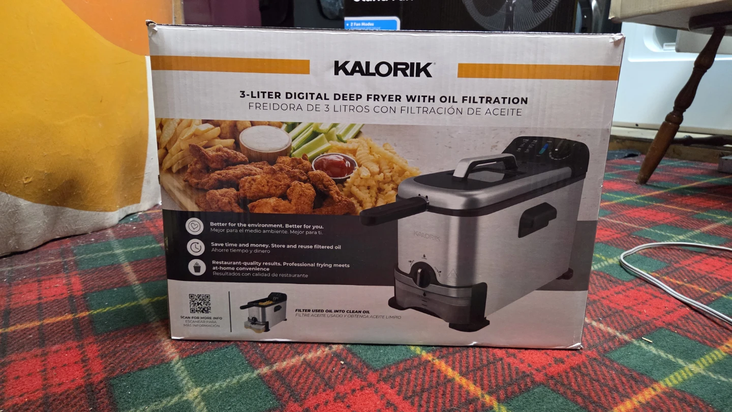 Kalorik 3-Liter Digital Deep Fryer with Oil Filtration