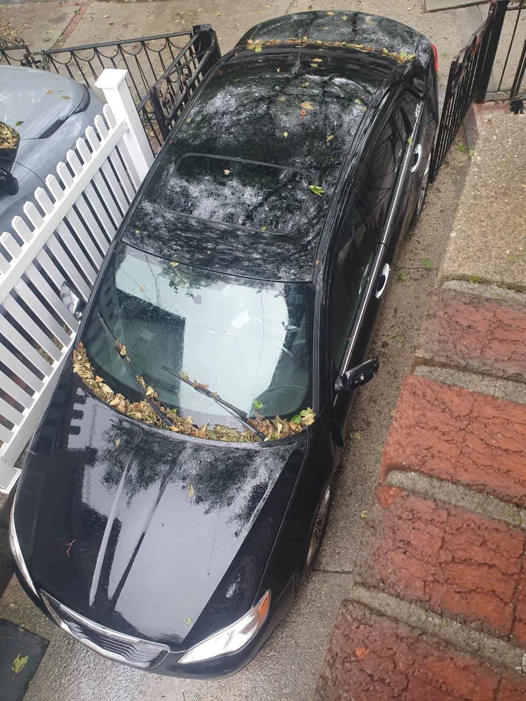 Black Chrysler 200 Sedan - photo 3