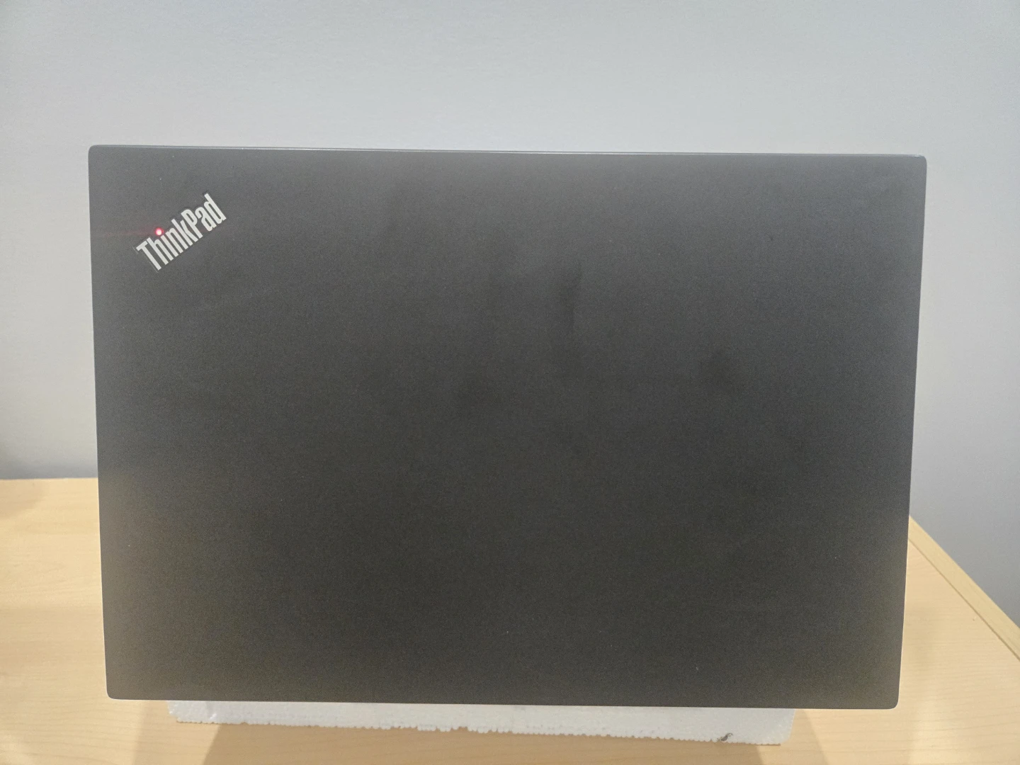 Lenovo ThinkPad T14s Laptop