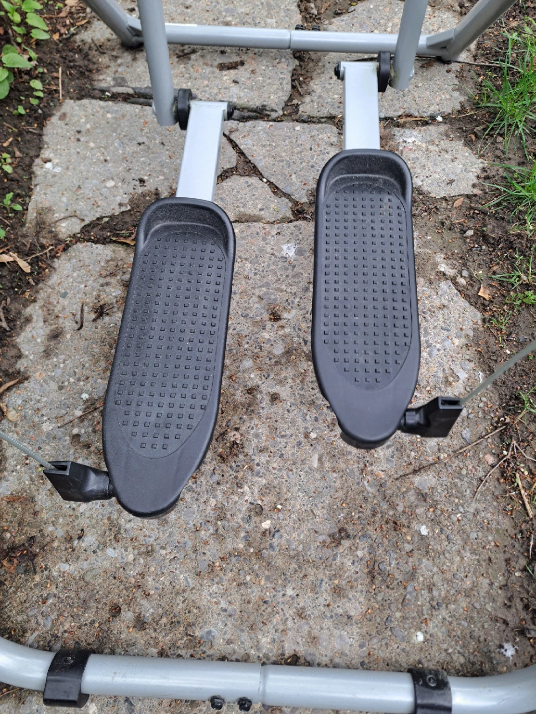Gazelle Edge Elliptical Exercise Machine - photo 2