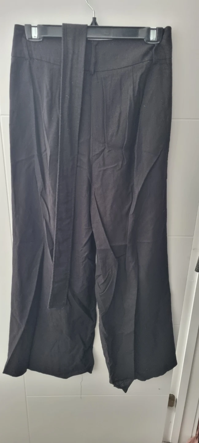House of Harlow 1960 Black Linen Pants with Belt - Size 6 - photo 2