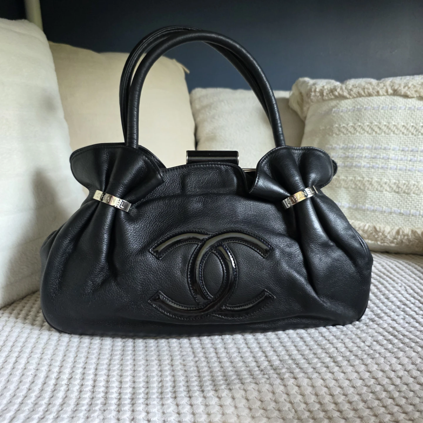 CHANEL Black Leather Handbag