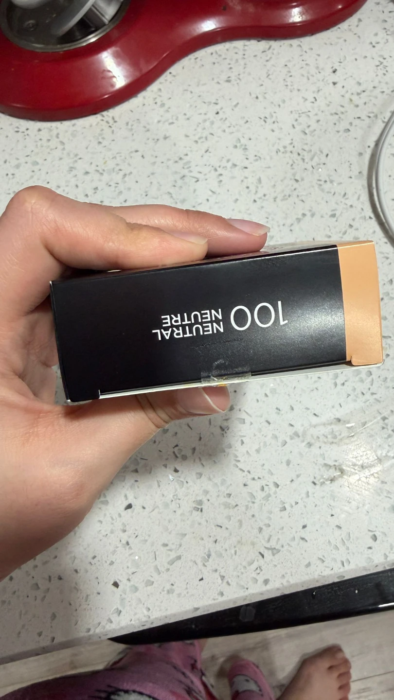 L'Oréal Infallible 24H Fresh Wear Cushion Foundation 100 Neutral - photo 3