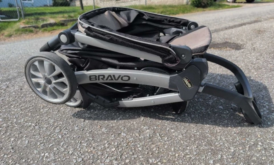 Chicco Bravo Stroller - photo 3