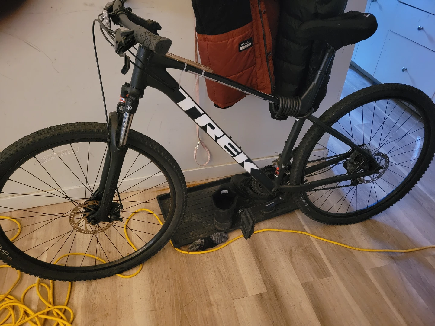 Trek Mountain Bike - photo 2