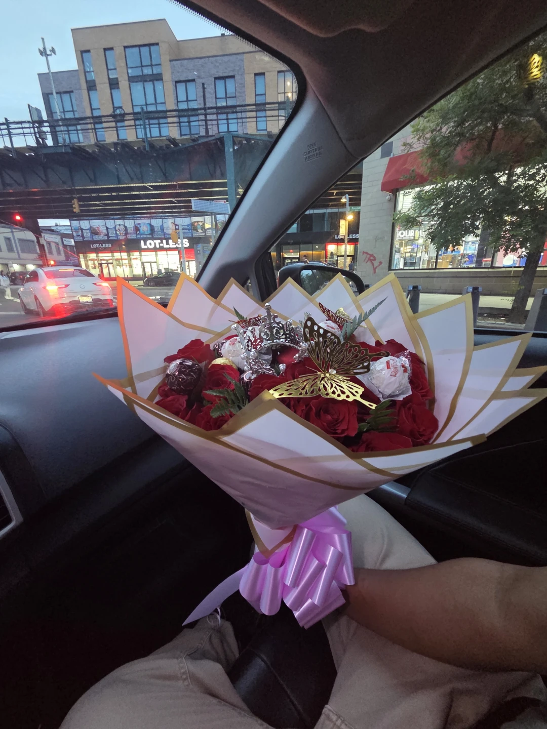 Red Rose and Chocolate Bouquet Boquete de rosa roja y chocolate