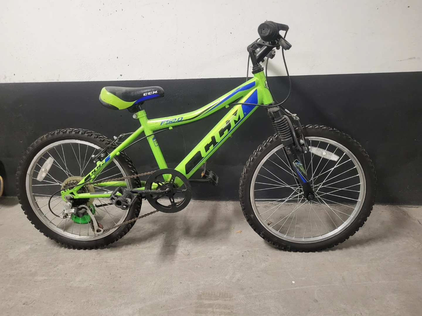 CCM FS 2.0 Youth Mountain Bike - 24" Wheels / 6-Speed