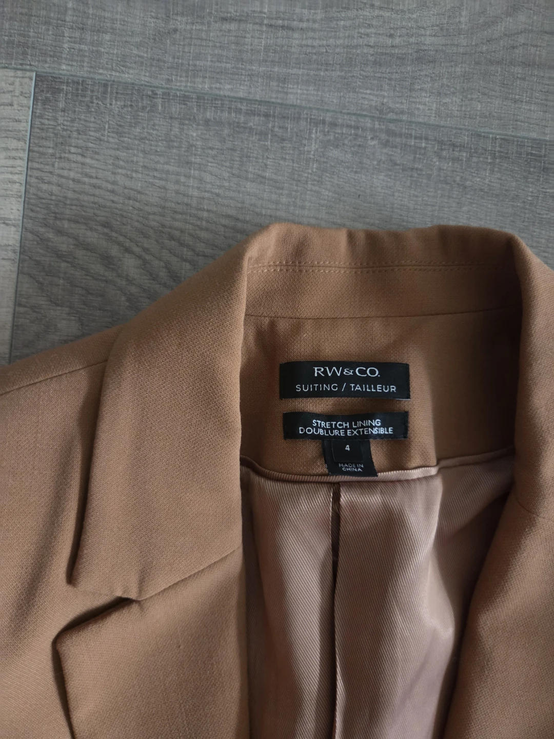 RW&CO. Women's Tan Suiting Blazer Size 4 - photo 2