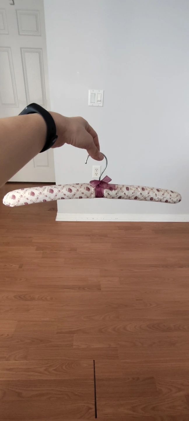 Padded Hangers with Floral Print (Set of 2) - photo 2