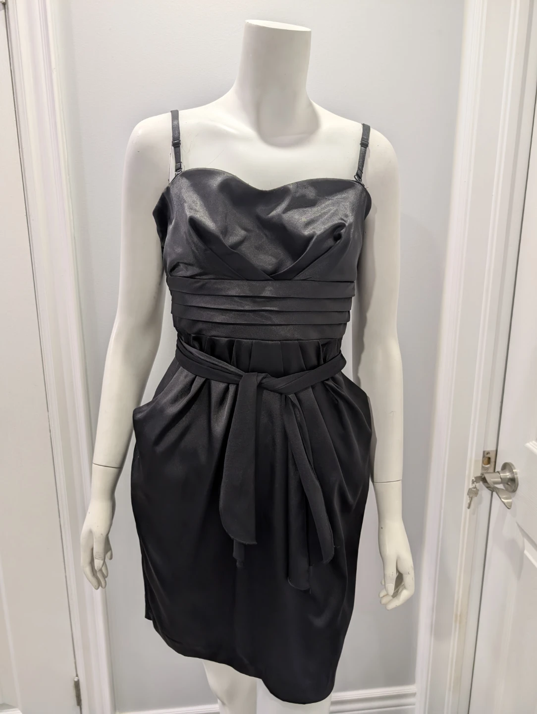 EUC - Women's Black Le Chateau Dress Size M (8-10)